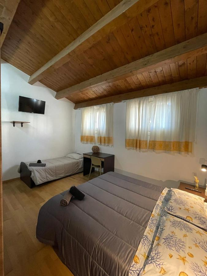 Il Vicoletto Guest House Porto Torres Eksteriør bilde
